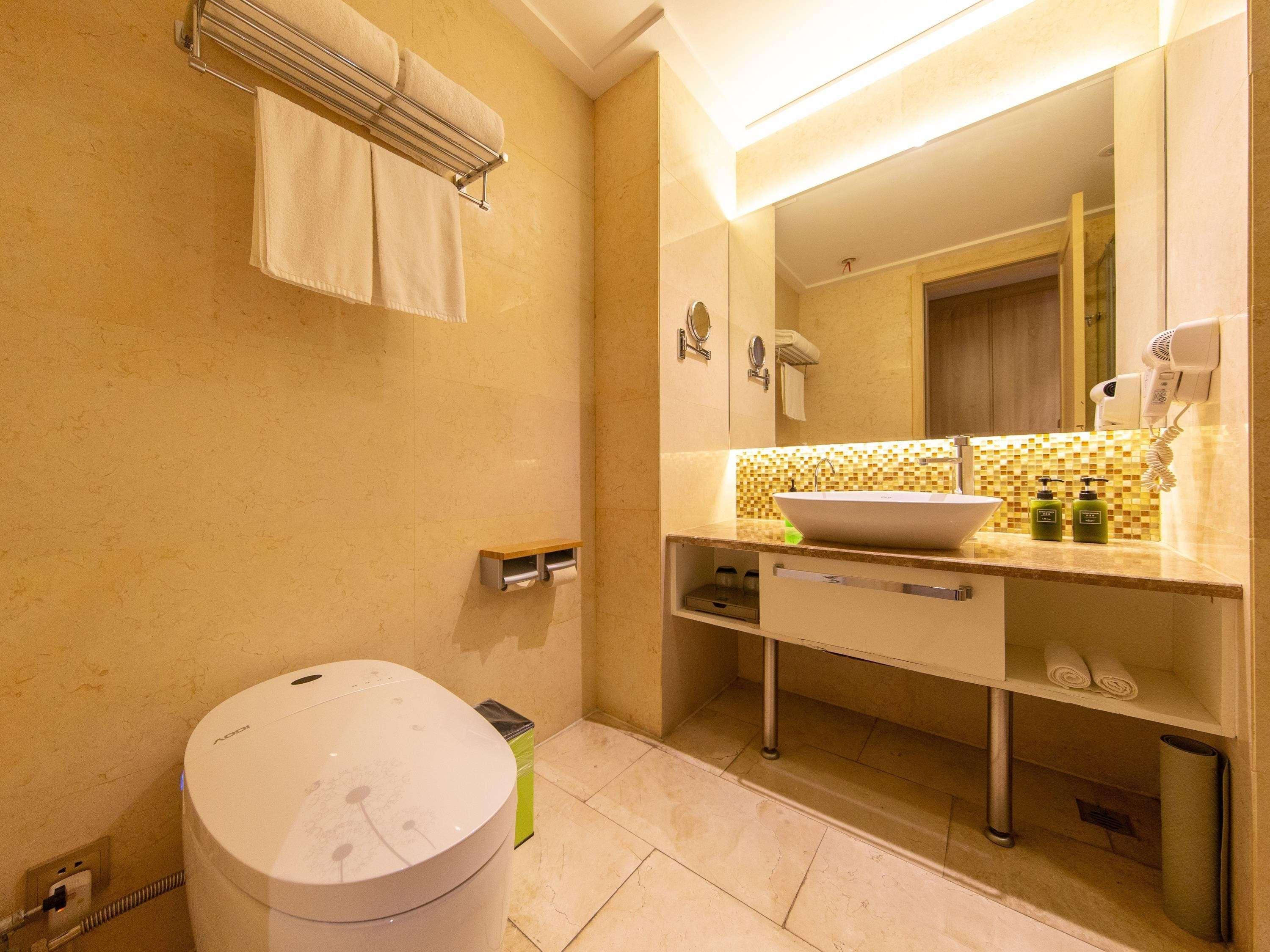 Ibis Styles Nantong Development Zone Shimao Plaza Hotel Ngoại thất bức ảnh